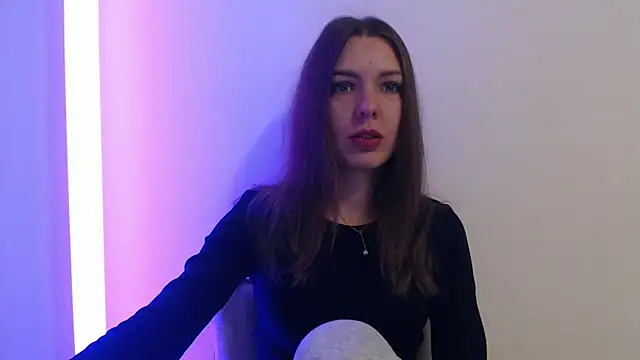 Snapshot of aurora_lust chatting on 10/16/25, 05:30 aurora lust online show from 10/16/25, 05:30