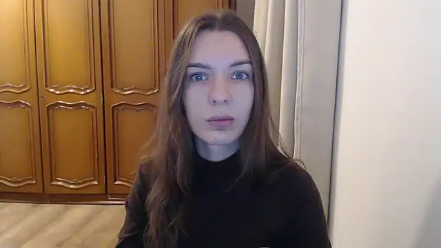 Snapshot of aurora_lust chatting on 11/26/25, 06:25 aurora lust online show from 11/26/25, 06:25