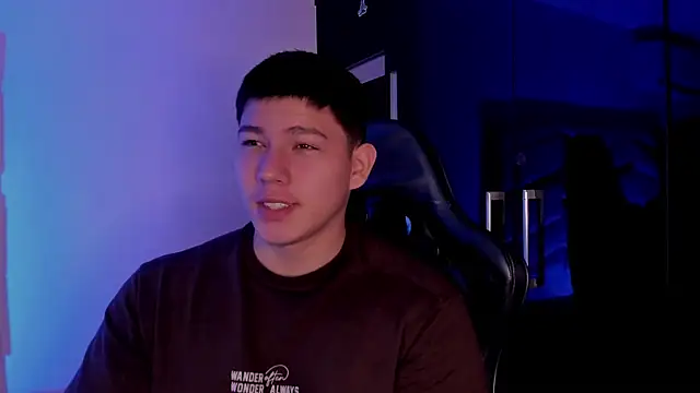 JamesCr  online show from 09/19/25, 12:17