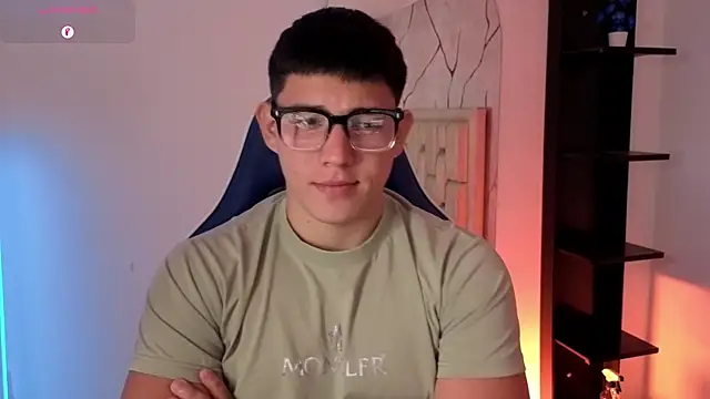 JamesCr  online show from 07/28/26, 03:21