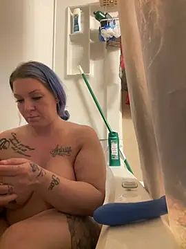 Snapshot of coco_banks chatting on 03/23/25, 01:09 coco banks online show from 03/23/25, 01:09