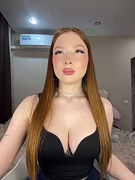 JessRoal online show from 03/22/25, 06:47