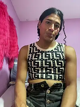 alexiaross96 online show from 06/17/26, 07:04