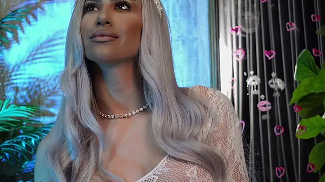 Snapshot of KarlaBart chatting on 11/01/25, 08:22 KarlaBart online show from 11/01/25, 08:22