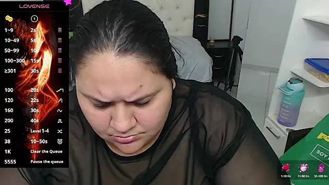 Snapshot of Aaliyah11 chatting on 10/09/25, 02:31 Aaliyah11 online show from 10/09/25, 02:31