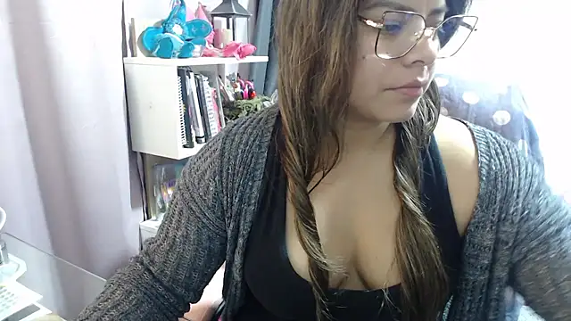 KatteAngelLat online show from 10/22/25, 12:00