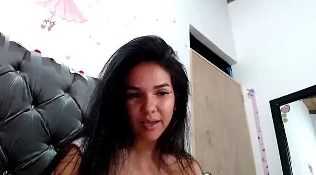 Snapshot of tezza_smith chatting on 02/15/25, 07:27 tezza smith online show from 02/15/25, 07:27