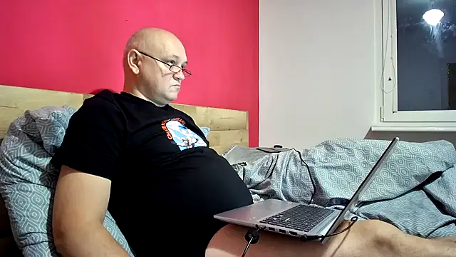 Snapshot of ruplumber chatting on 11/02/25, 03:31 ruplumber online show from 11/02/25, 03:31