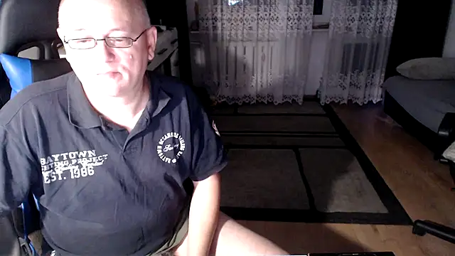 Snapshot of ruplumber chatting on 11/06/25, 05:19 ruplumber online show from 11/06/25, 05:19