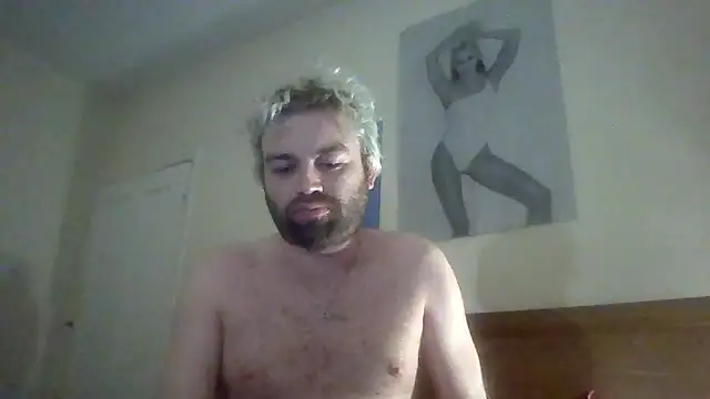 Snapshot of Aquaca1910 chatting on 02/04/25, 11:27 Aquaca1910 online show from 02/04/25, 11:27