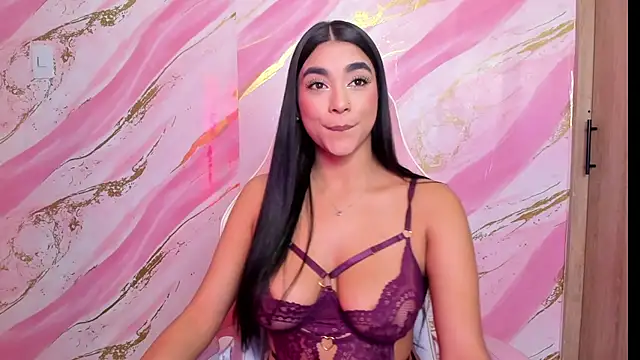 Snapshot of Bella_ricci_ chatting on 12/14/25, 12:49 Bella ricci online show from 12/14/25, 12:49