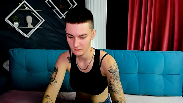 LindaBryantt online show from 02/16/25, 01:38