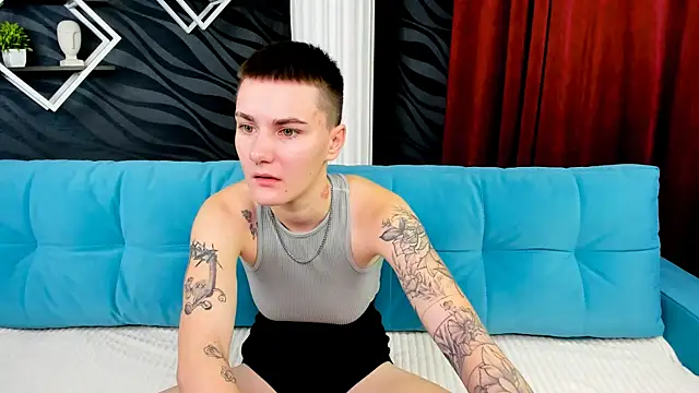LindaBryantt online show from 02/23/25, 06:07