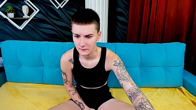 LindaBryantt online show from 02/28/25, 03:15
