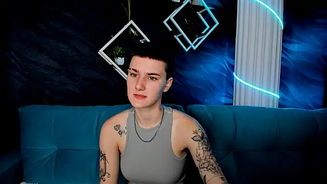 LindaBryantt online show from 03/07/25, 03:19