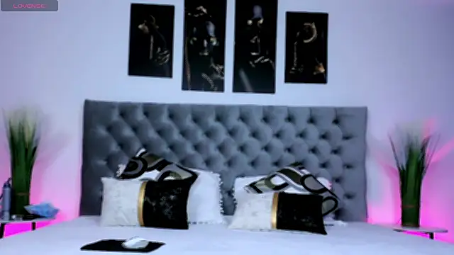 Ivy Ann online show from 10/31/25, 09:49