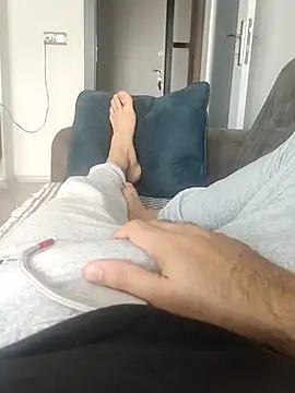 Snapshot of legolasleo chatting on 11/10/25, 11:20 legolasleo online show from 11/10/25, 11:20