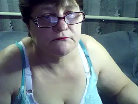 Snapshot of ElzaJewel chatting on 02/13/25, 08:13 ElzaJewel online show from 02/13/25, 08:13