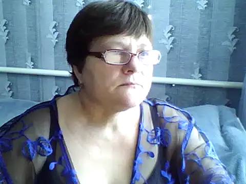 Snapshot of ElzaJewel chatting on 02/17/25, 07:04 ElzaJewel online show from 02/17/25, 07:04