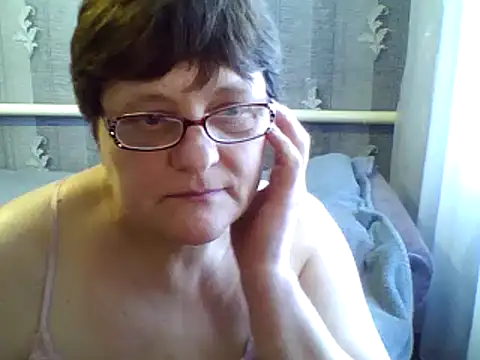 Snapshot of ElzaJewel chatting on 02/19/25, 01:28 ElzaJewel online show from 02/19/25, 01:28