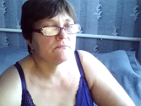 Snapshot of ElzaJewel chatting on 02/21/25, 01:22 ElzaJewel online show from 02/21/25, 01:22