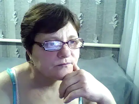 Snapshot of ElzaJewel chatting on 02/23/25, 04:35 ElzaJewel online show from 02/23/25, 04:35