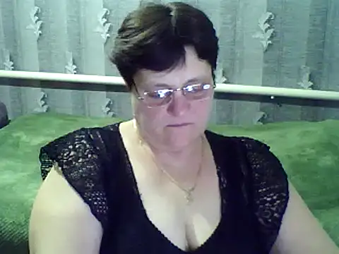 Snapshot of ElzaJewel chatting on 03/13/25, 07:39 ElzaJewel online show from 03/13/25, 07:39