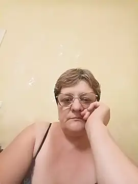 Snapshot of ElzaJewel chatting on 09/29/25, 05:40 ElzaJewel online show from 09/29/25, 05:40