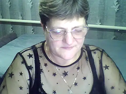 ElzaJewel online show from 12/15/25, 07:51