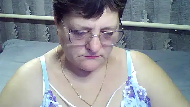 ElzaJewel online show from 02/16/26, 04:52