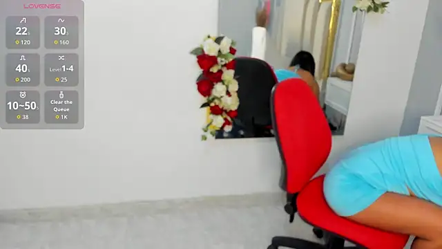 emmysandoval online show from 11/06/25, 01:01