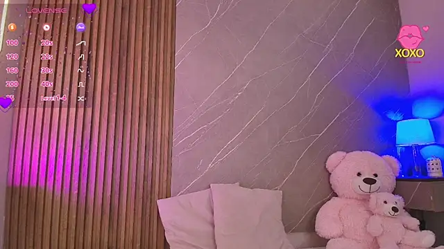 ariana jhonson1 online show from 05/11/26, 12:44