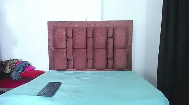 vKatalinacooper online show from 02/08/25, 01:22