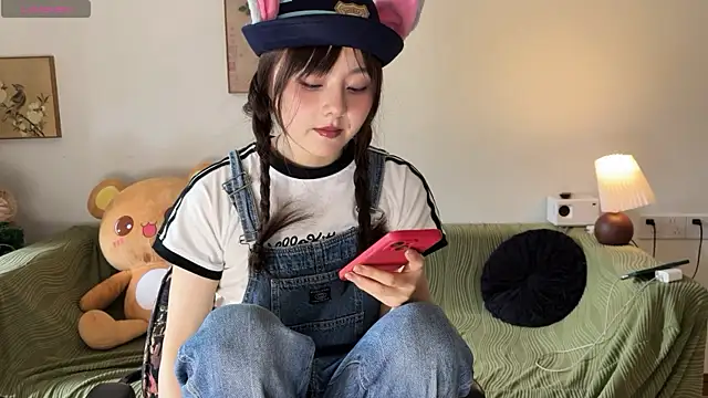nanaliu6 online show from 06/10/26, 08:13