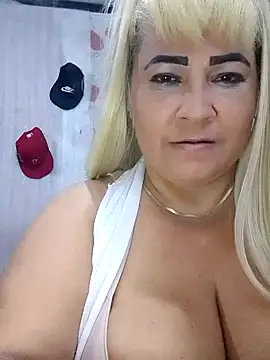 BonniAdams online show from 09/10/25, 01:16