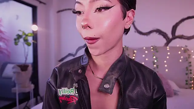 soidai miiu online show from 09/17/25, 01:24