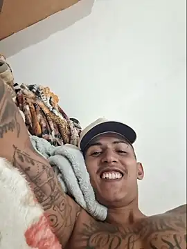 pedrokp86 online show from 02/02/25, 04:11