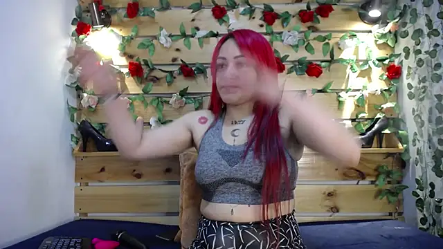 sharol heart  online show from 02/06/25, 04:21