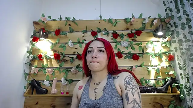 sharol heart  online show from 02/12/25, 03:40