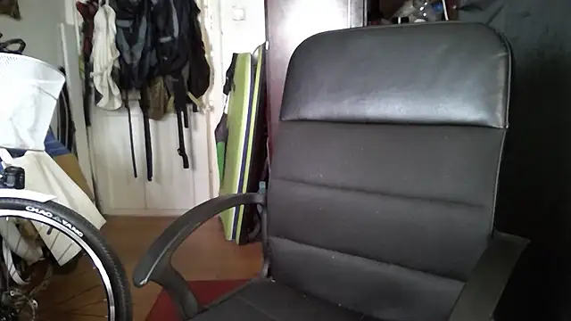 Snapshot of arka6 chatting on 03/19/26, 04:00 arka6 online show from 03/19/26, 04:00
