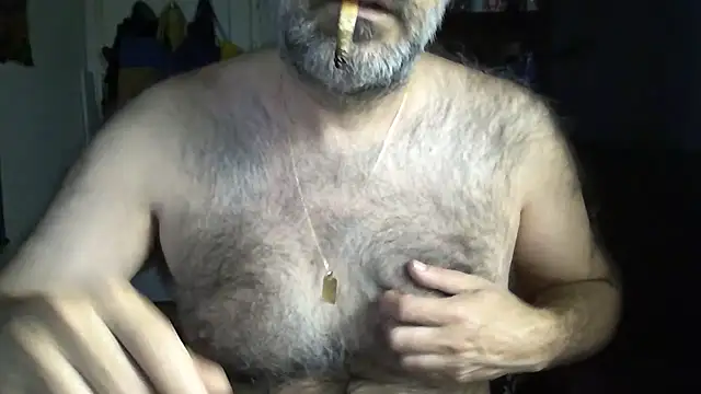 Snapshot of arka6 chatting on 04/18/26, 08:51 arka6 online show from 04/18/26, 08:51