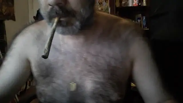 Snapshot of arka6 chatting on 04/19/26, 10:25 arka6 online show from 04/19/26, 10:25