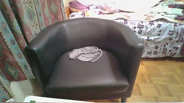 Snapshot of subarashii-nihon chatting on 04/14/26, 03:12 subarashii-nihon online show from 04/14/26, 03:12