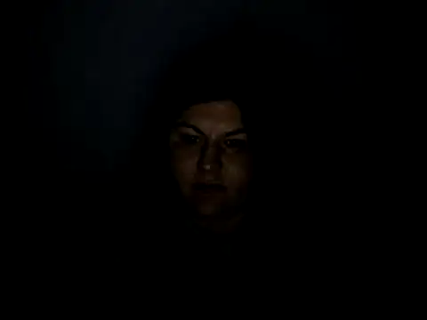 Snapshot of KiraSwee chatting on 12/13/24, 09:41 KiraSwee online show from 12/13/24, 09:41