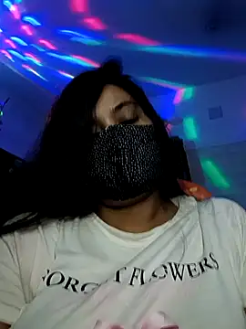 Snapshot of Cute-Faria chatting on 09/15/25, 10:59 Cute-Faria online show from 09/15/25, 10:59