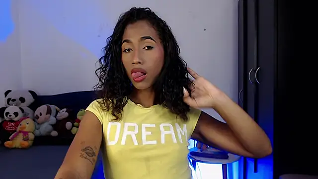 Snapshot of Alissemasiel chatting on 11/29/25, 08:56 Alissemasiel online show from 11/29/25, 08:56