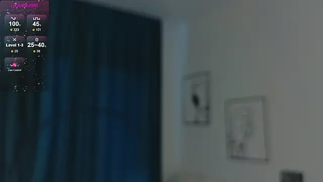 QueenieClagg online show from 03/15/25, 07:42