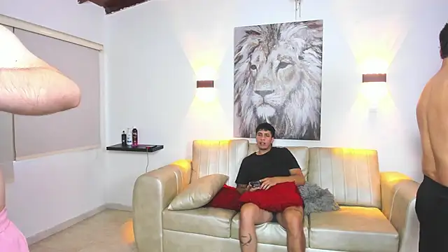 Snapshot of brutal_sex_room5 chatting on 11/30/25, 07:29 brutal sex room5 online show from 11/30/25, 07:29