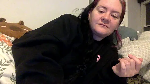 AureliaXOX online show from 11/05/25, 09:09