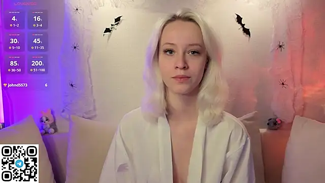 Snapshot of Anadeyaaa chatting on 11/03/25, 01:19 Anadeyaaa online show from 11/03/25, 01:19